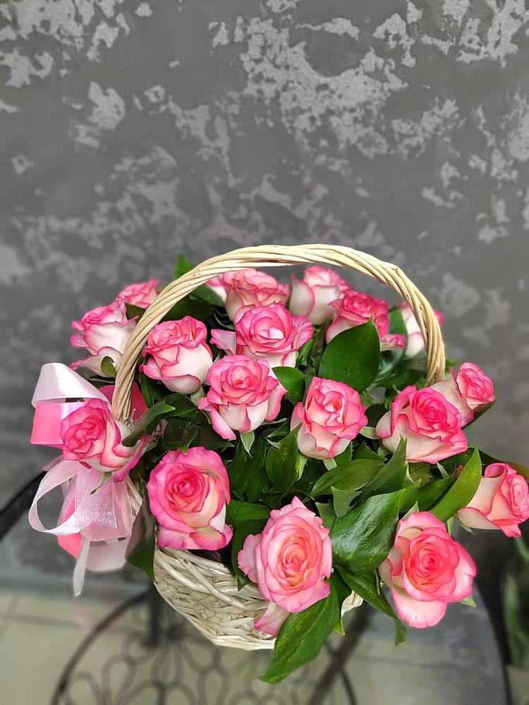 Цветочная композиция из Розы в корзине в Новотерском