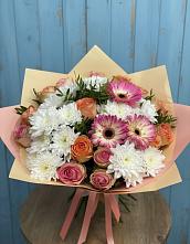 Букет цветов из:  Розы, Герберы и Хризантемы в Новотерском