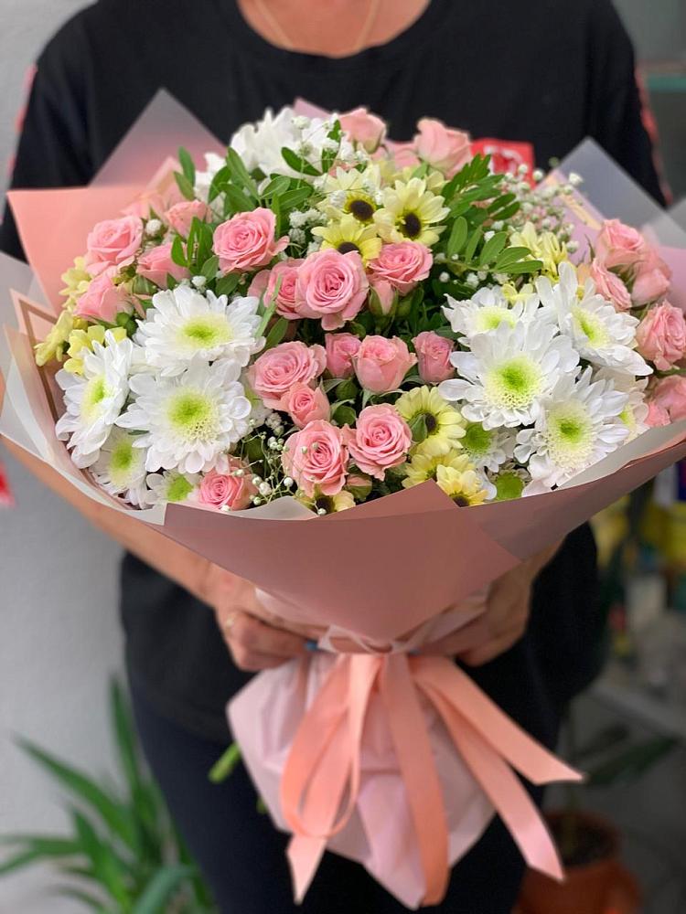 Букет цветов из: Розы и Хризантемы в Новотерском