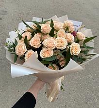 Букет Кремовые розы Латте в Новотерском
