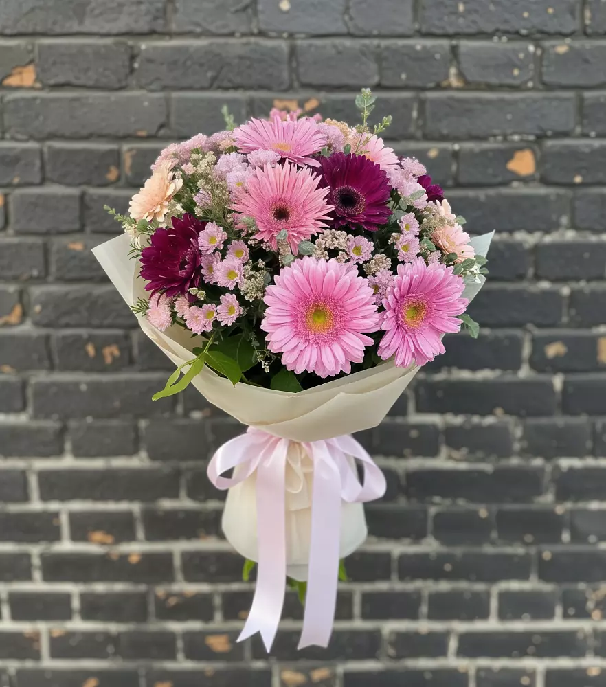 Букет цветов из: Герберы и Хризантемы в Новотерском