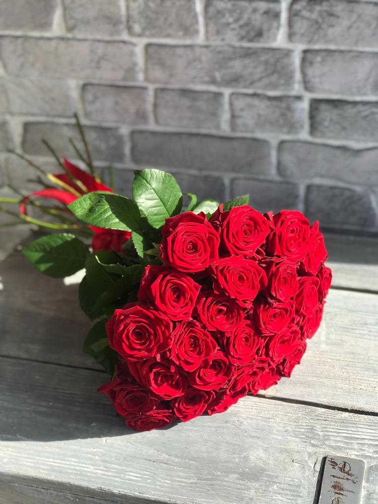 Букет Красные розы Фридом в Новотерском