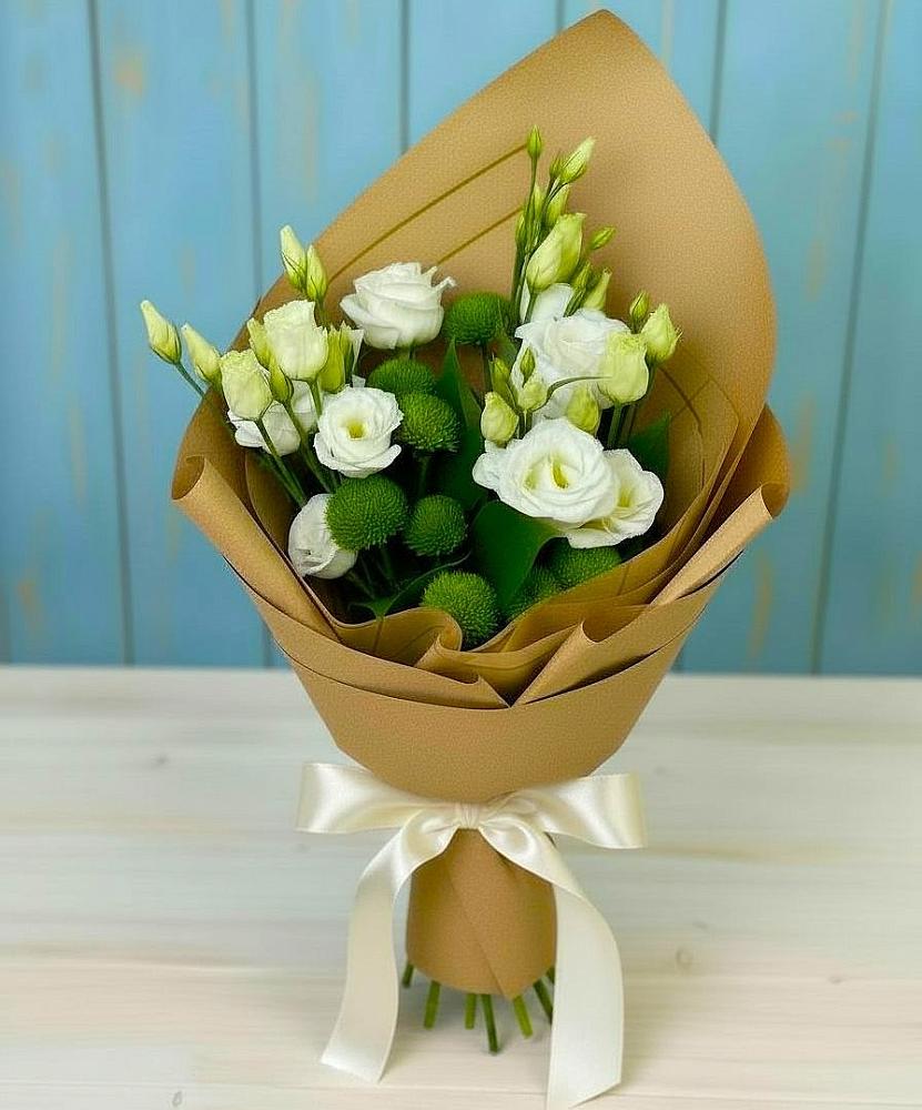 Букет цветов из: Хризантемы и Лизиантусы в Новотерском