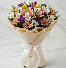 Букет цветов из:  Альстромерии в Новотерском