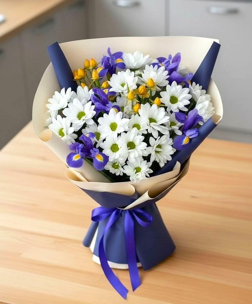 Букет цветов из: Розы, Ирисы и Хризантемы в Новотерском