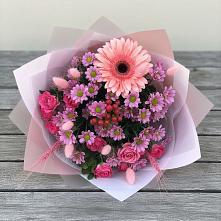 Букет цветов из:  Розы, Герберы и Хризантемы в Новотерском